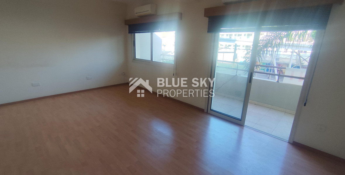 Office for Rent in Agia Zoni, Limassol | 74 m² + 14 m² Veranda
