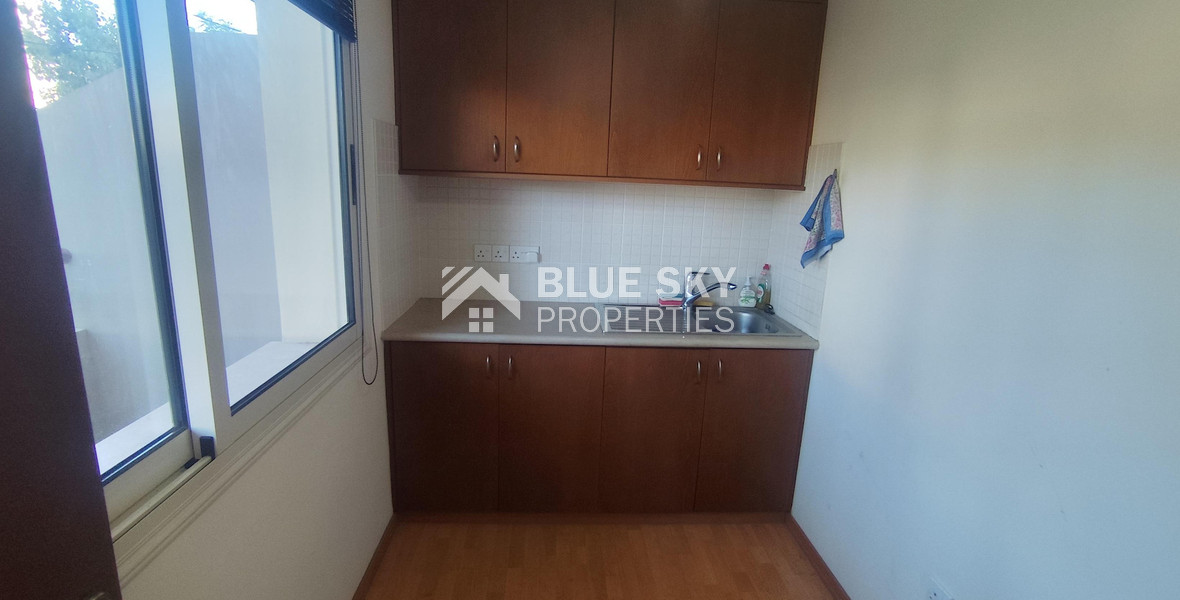 Office for Rent in Agia Zoni, Limassol | 74 m² + 14 m² Veranda