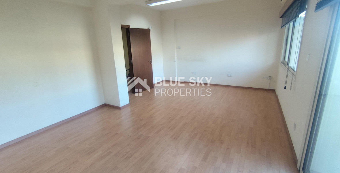Office for Rent in Agia Zoni, Limassol | 74 m² + 14 m² Veranda