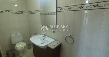 Office for Rent in Agia Zoni, Limassol | 74 m² + 14 m² Veranda