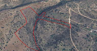 Large Field with Stone House for Sale in Sotira Lemesou