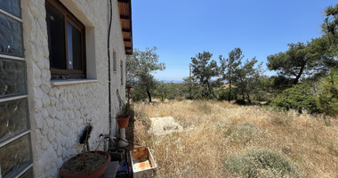Large Field with Stone House for Sale in Sotira Lemesou