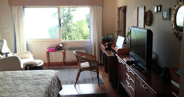 4-Bedroom Front-Line Apartment | 210 sq.m | Agios Tychonas,