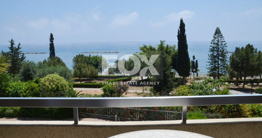 4-Bedroom Front-Line Apartment | 210 sq.m | Agios Tychonas,