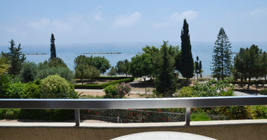 4-Bedroom Front-Line Apartment | 210 sq.m | Agios Tychonas,