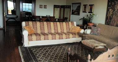 4-Bedroom Front-Line Apartment | 210 sq.m | Agios Tychonas,