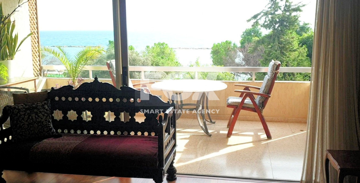 4-Bedroom Front-Line Apartment | 210 sq.m | Agios Tychonas,