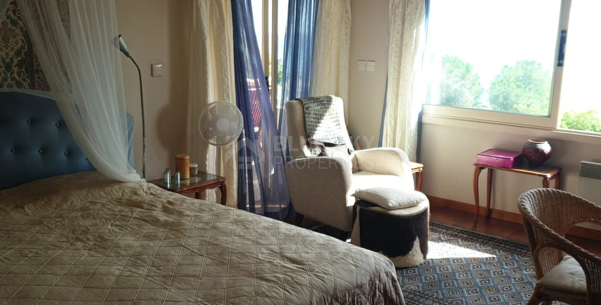4-Bedroom Front-Line Apartment | 210 sq.m | Agios Tychonas,