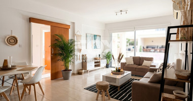 Fully Furnished two Bedroom Apartment with Spacious Verandas & Parking