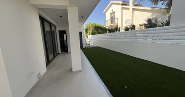 Modern 4-Bed Villa for Rent in Moni with Pool and Garden