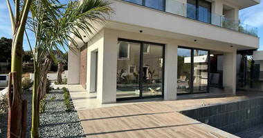 Modern 4-Bed Villa for Rent in Moni with Pool and Garden