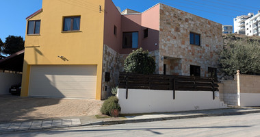 Beautiful 3-Bedroom Family Home in Agia Paraskevi, Germasogeia