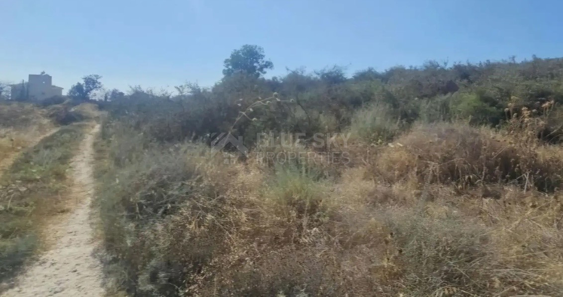 Residential Field with Sea Views in Pegeia for sale