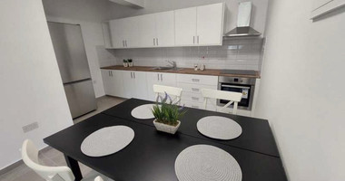 Full Building Investment: Four two Bedroom Apartments in Kato Paphos for sale