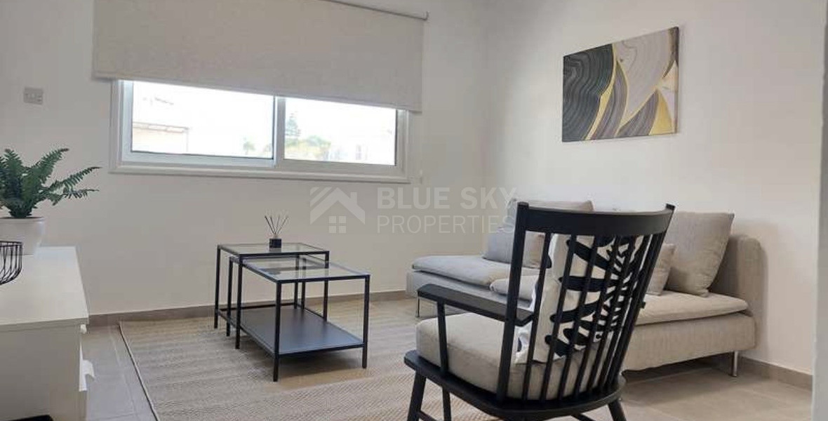 Full Building Investment: Four two Bedroom Apartments in Kato Paphos for sale