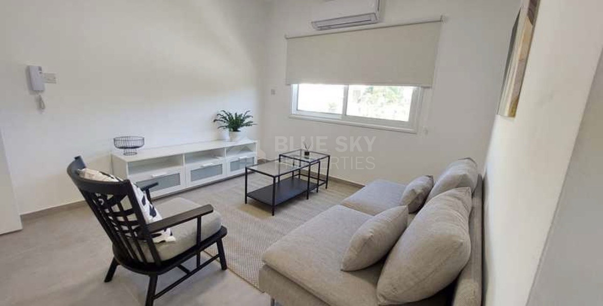 Full Building Investment: Four two Bedroom Apartments in Kato Paphos for sale