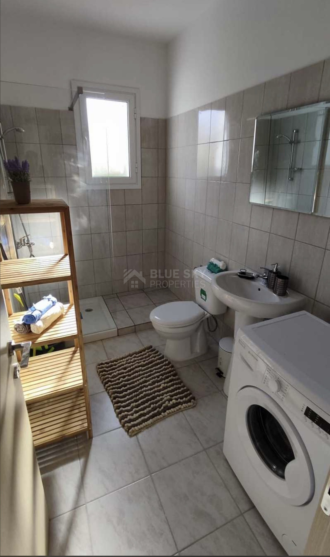Turnkey four one bedroom Apartment Building with Expansion Potential in Prime Paphos Location for sale