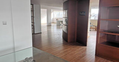 Spacious 200 m² Office for Rent in Agia Zoni
