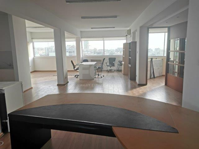 Spacious 200 m² Office for Rent in Agia Zoni