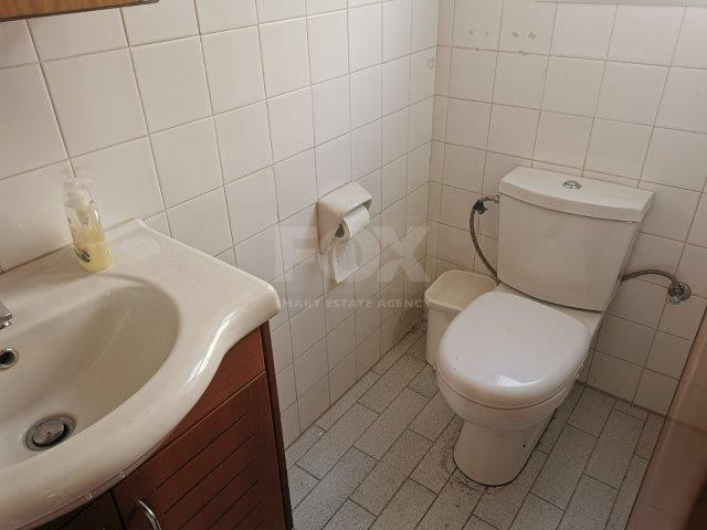 Spacious 200 m² Office for Rent in Agia Zoni