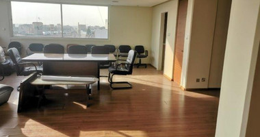 Spacious 200 m² Office for Rent in Agia Zoni