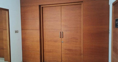 Spacious 200 m² Office for Rent in Agia Zoni