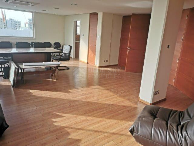 Spacious 200 m² Office for Rent in Agia Zoni