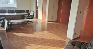 Spacious 200 m² Office for Rent in Agia Zoni