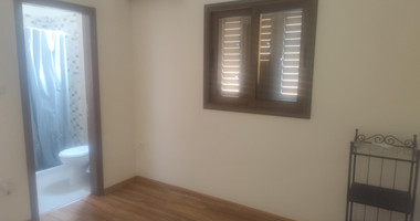Beautiful two Bedroom Apartment for Rent in Agia Triada – Walking Distance to the Beach