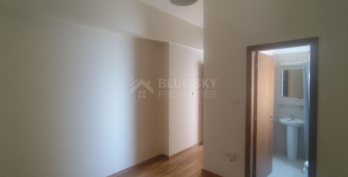 Beautiful two Bedroom Apartment for Rent in Agia Triada – Walking Distance to the Beach