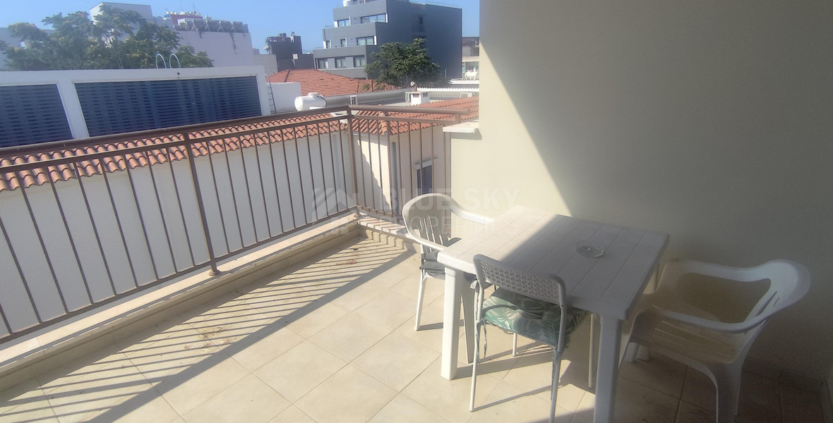Beautiful two Bedroom Apartment for Rent in Agia Triada – Walking Distance to the Beach