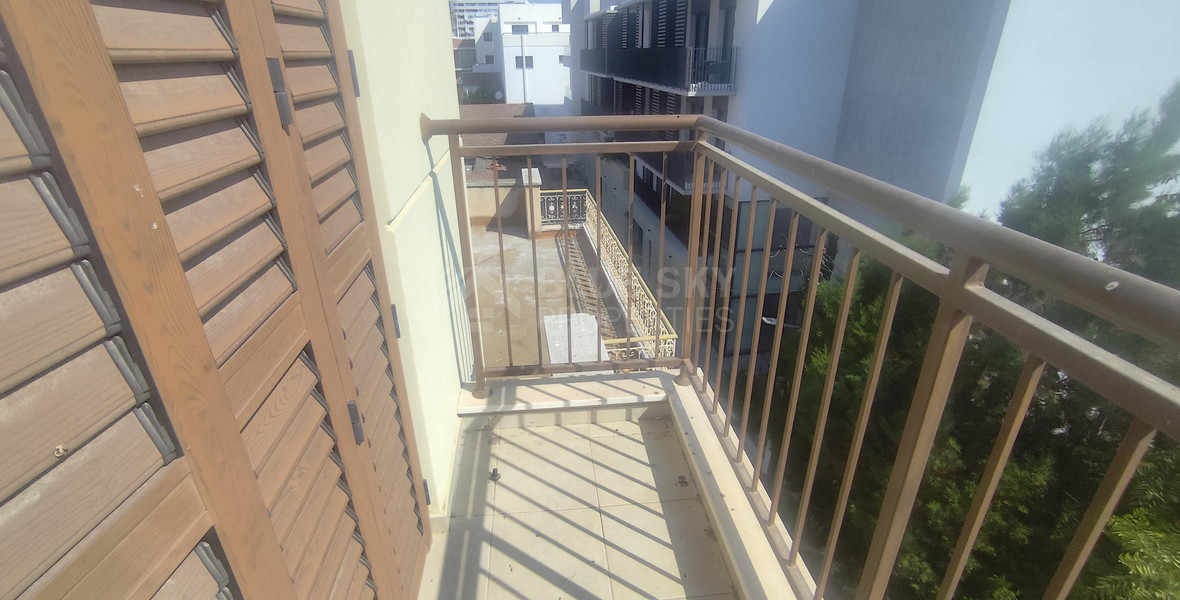 Beautiful two Bedroom Apartment for Rent in Agia Triada – Walking Distance to the Beach