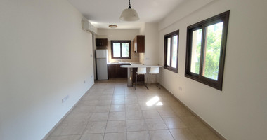 Beautiful two Bedroom Apartment for Rent in Agia Triada – Walking Distance to the Beach
