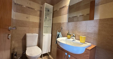 Modern Renovated Two-Bedroom Apartment with Panoramic Sea & City Views | Panthea