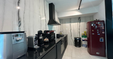 Premium Office Building for Rent | 1,000 m² | Private Garden | Prime Business Location | Katholiki