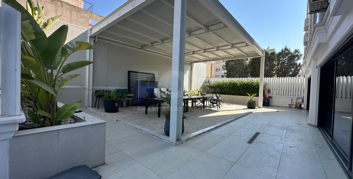 Premium Office Building for Rent | 1,000 m² | Private Garden | Prime Business Location | Katholiki