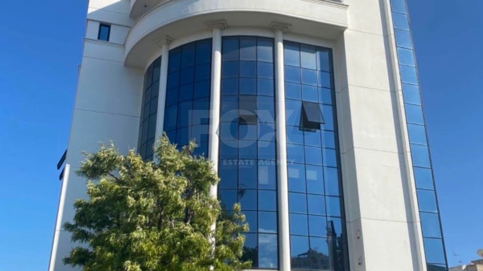 Premium Office Building for Rent | 1,000 m² | Private Garden | Prime Business Location | Katholiki
