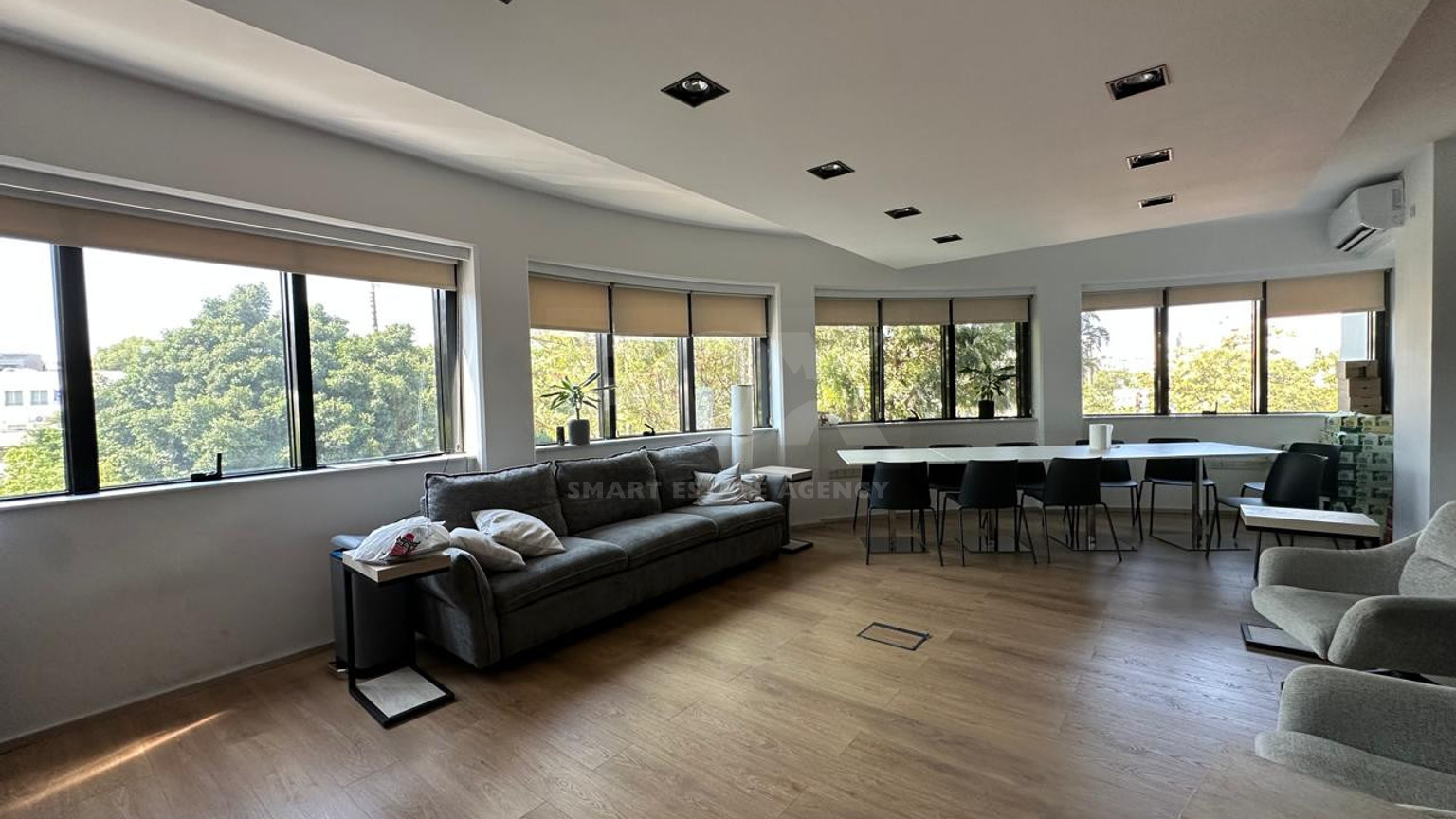 Premium Office Building for Rent | 1,000 m² | Private Garden | Prime Business Location | Katholiki
