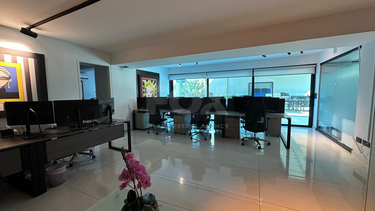 Premium Office Building for Rent | 1,000 m² | Private Garden | Prime Business Location | Katholiki