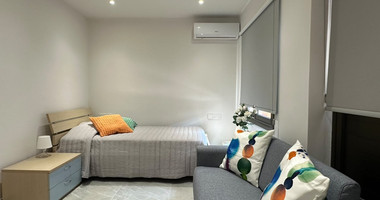 Fully Furnished Studio Apartment with Courtyard – Available Now