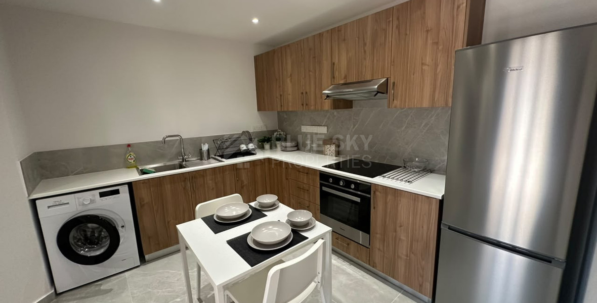 Fully Furnished Studio Apartment with Courtyard – Available Now