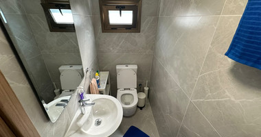 Fully Furnished Studio Apartment with Courtyard – Available Now