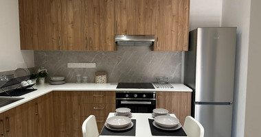 Fully Furnished Studio Apartment with Courtyard – Available Now