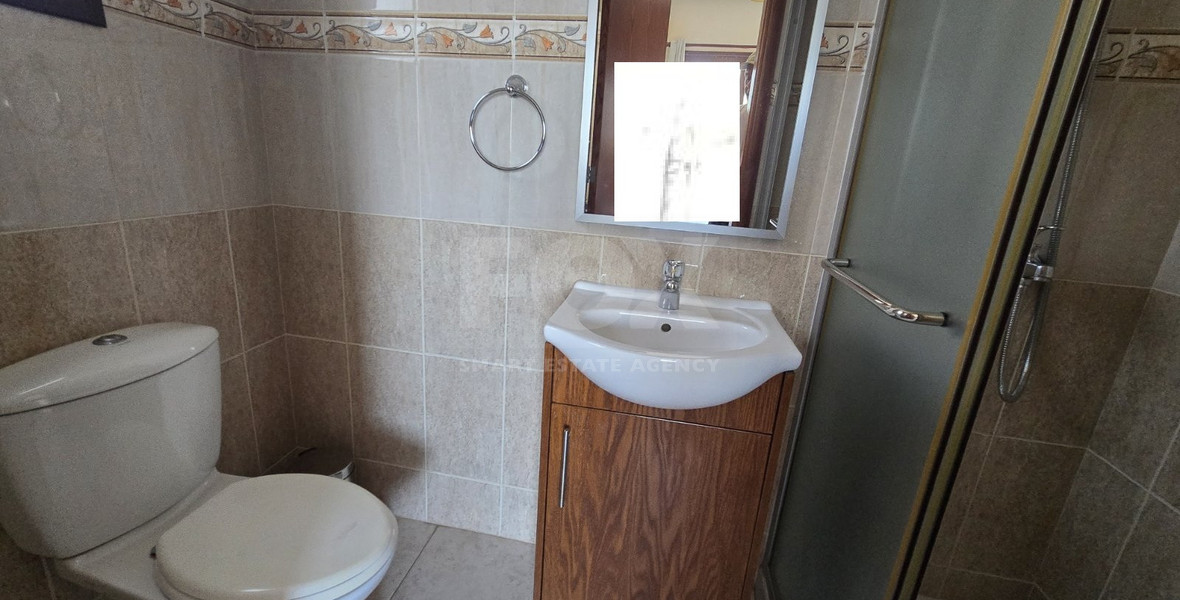 Lovely 4-Bedroom House with Private Apartment for Sale in Kolossi
