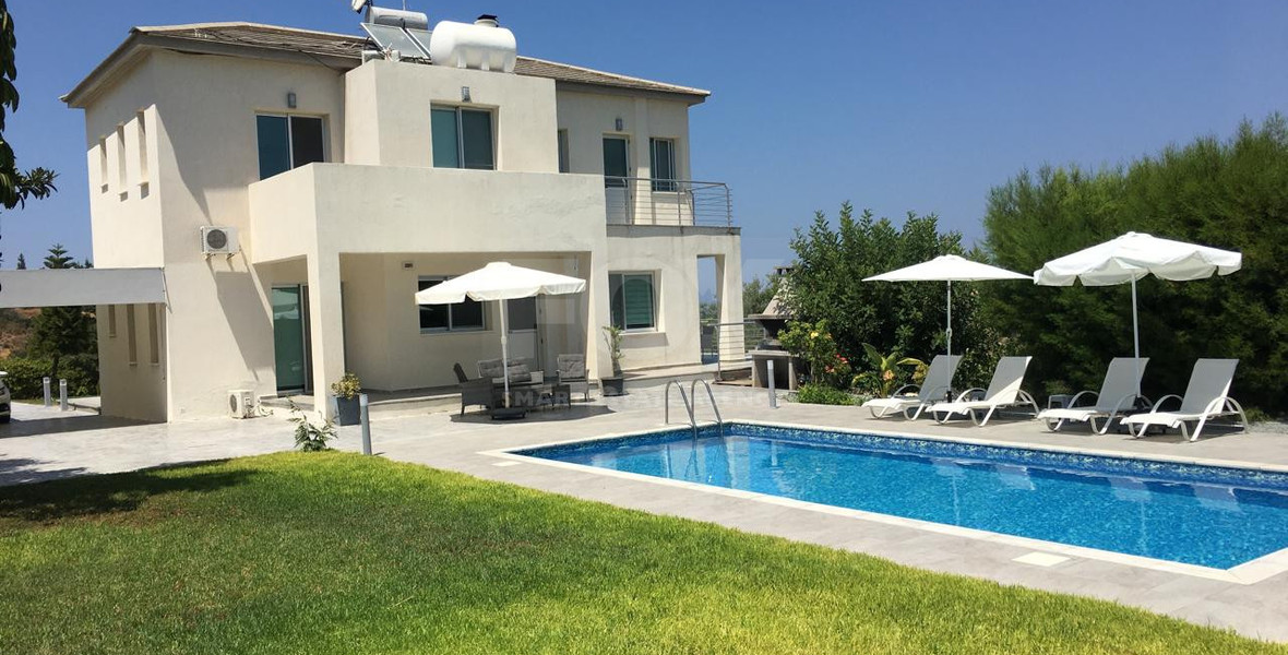 Four Bedroom Villa For Rent