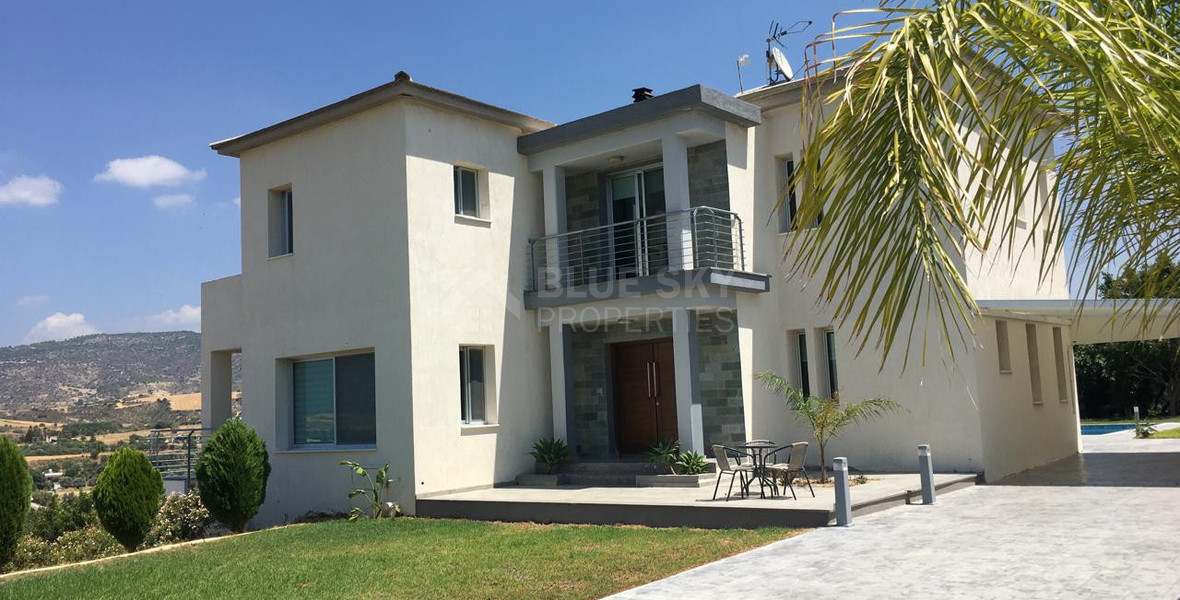 Four Bedroom Villa For Rent