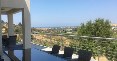 Four Bedroom Villa For Rent