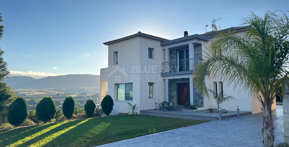 Four Bedroom Villa For Rent