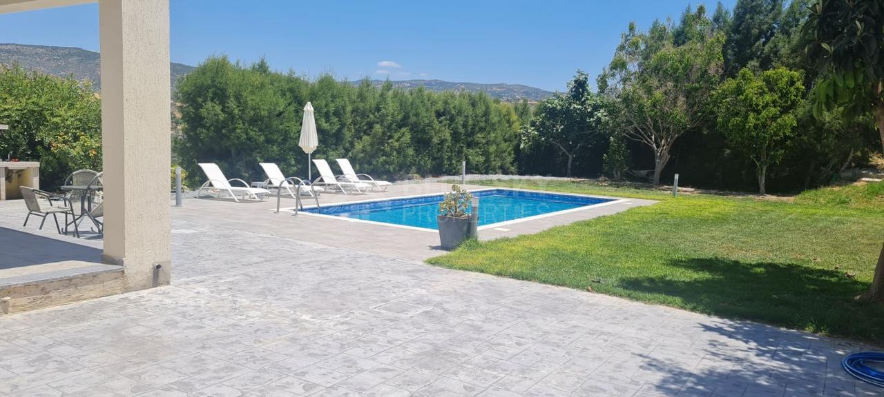 Four Bedroom Villa For Rent