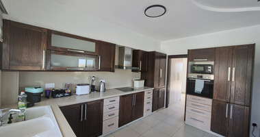 Stunning Four Bedroom Villa For Rent, paphos